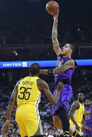 Los Angeles Lakers v Golden State Warriors